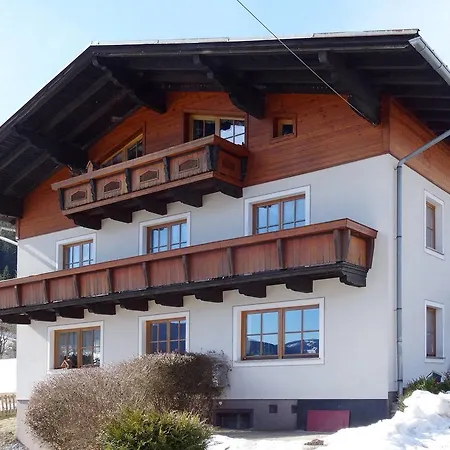 Haus Eisenhut 500w